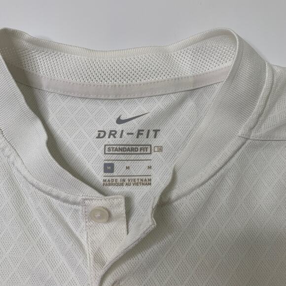 Nike Shirt Mens M Medium White Standard Dri Fit Golf Vapor PGA Tour Blade Collar - Picture 4 of 10